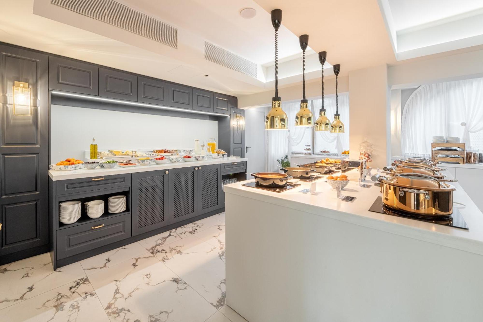 Corfu Mare -adults Only Corfu (city)